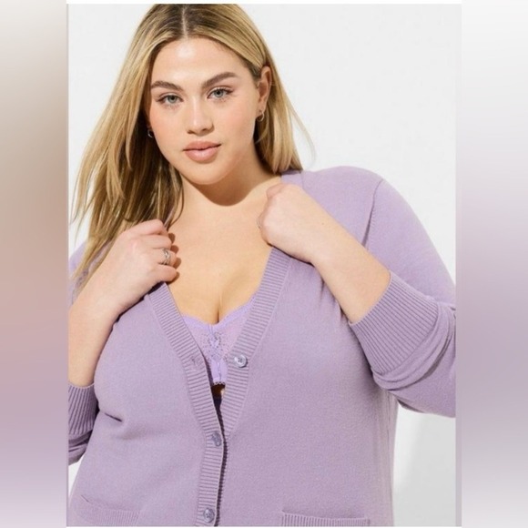 NWT Torrid Everyday Soft V-Neck Pocket Cardigan Sweater 4X - Picture 2 of 10